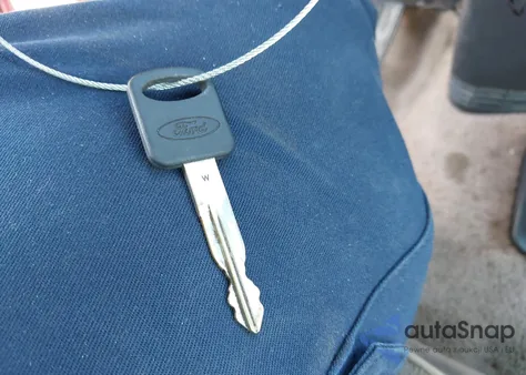 1998 Ford F-150 Standard/Xl/Xlt из США, поврежденный, VIN 1FTZF1726WKA20379